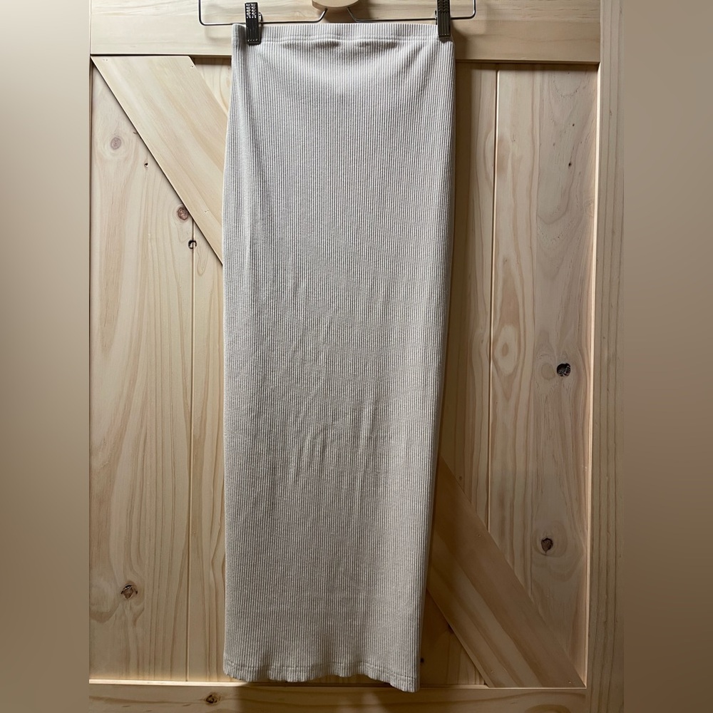 H&M Mama Maternity ribbed skirt